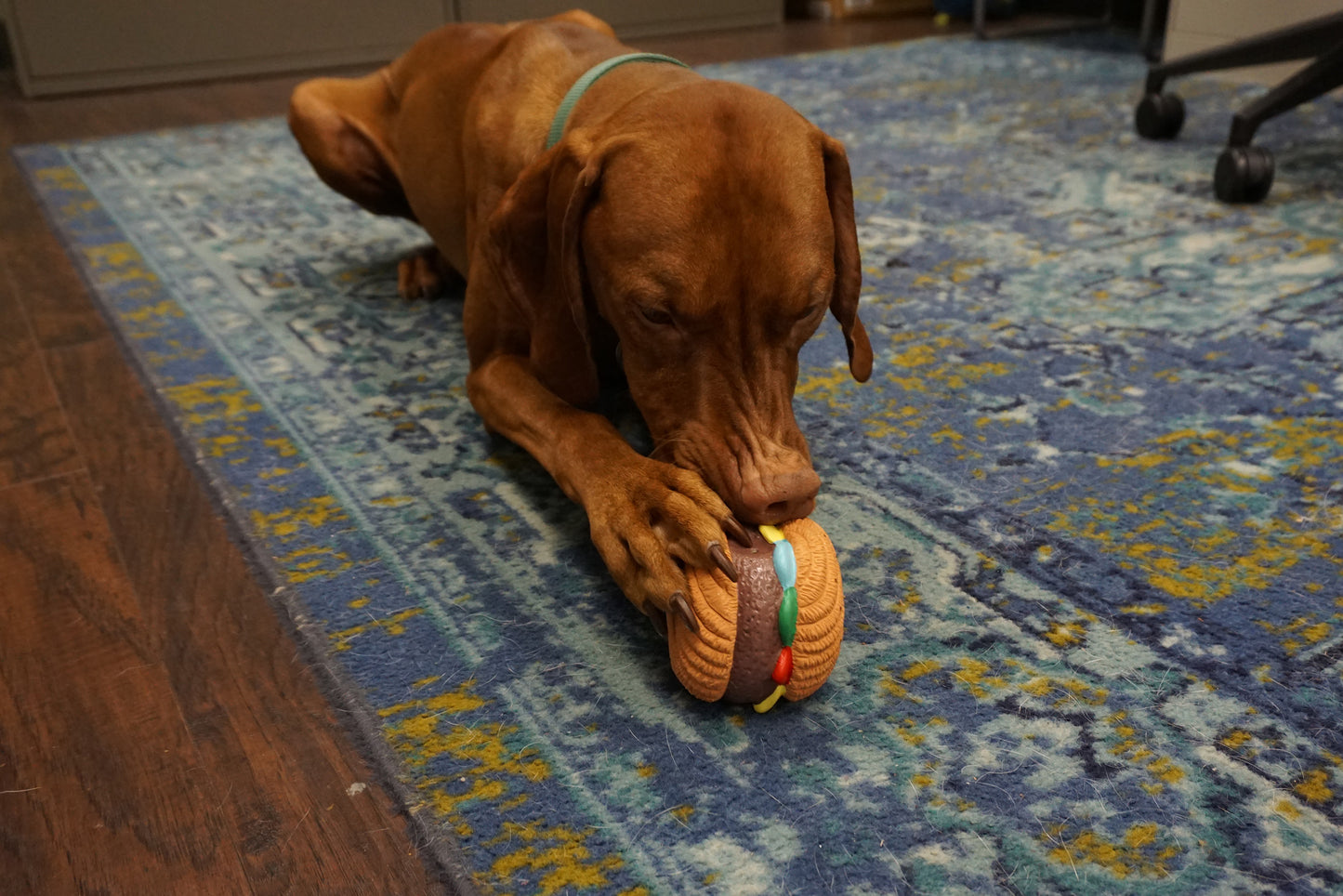 Big Buns Foodies Hamburger Ruff-Tex Latex Ball - Dog Toy