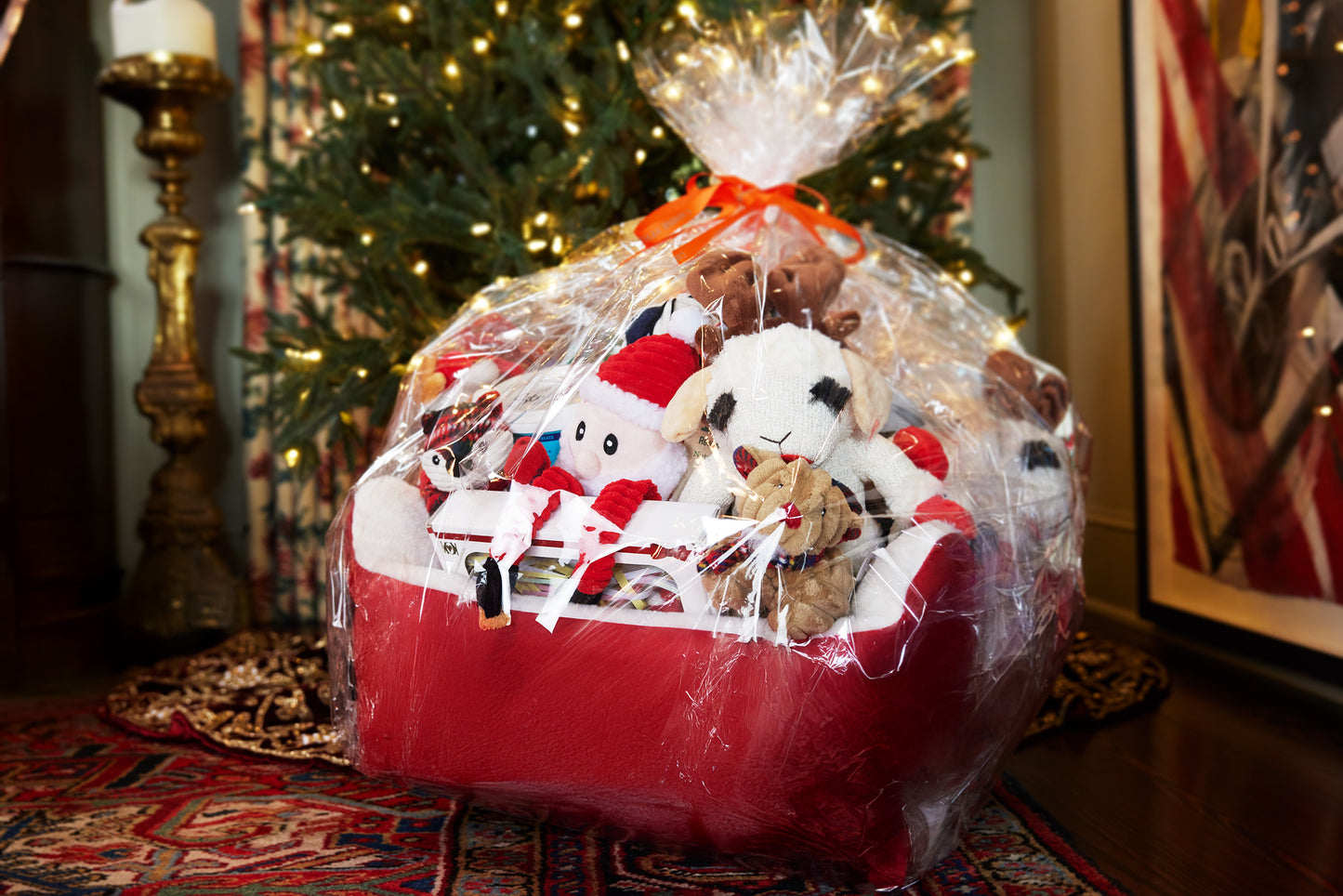 Christmas - Super Sized Holiday Gift Basket with SLEIGH Bed - Dog Holiday